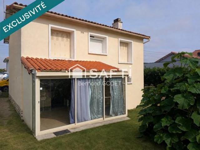 Villa vente à Montmorillon, Civray
