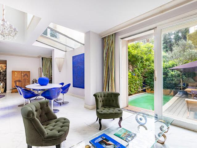 Maison vente à Paris, Île-de-France