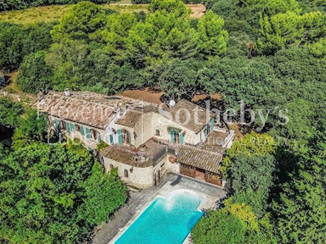 Maison vente à Carpentras, Châteauneuf-du-pape