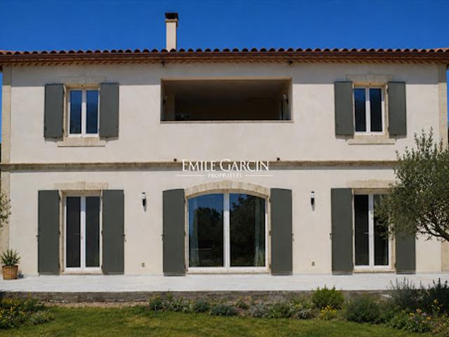 Maison vente à Nîmes, Gard