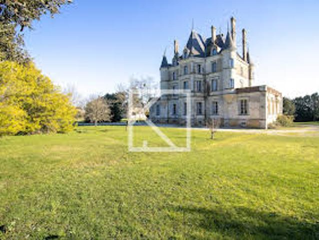 Château vente à France métropolitaine, Chantonnay