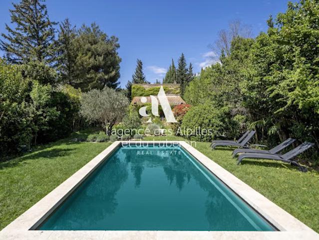 Maison vente à Arles, Paradou