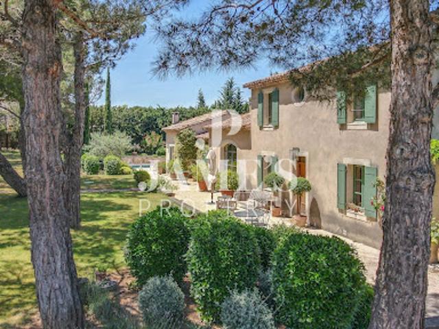 Maison vente à Arles, Eygalières