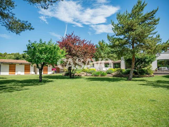 Maison vente à Aix-en-Provence, Saint-cannat