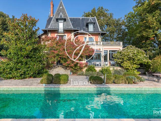 Maison vente à Rueil-Malmaison, Hauts-de-Seine