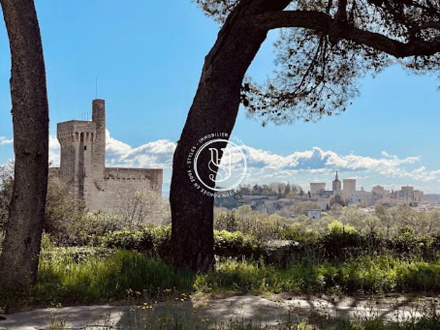 Maison vente à Villeneuve-lès-Avignon, Gard