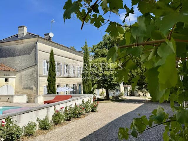 Maison vente à France métropolitaine, Saintes
