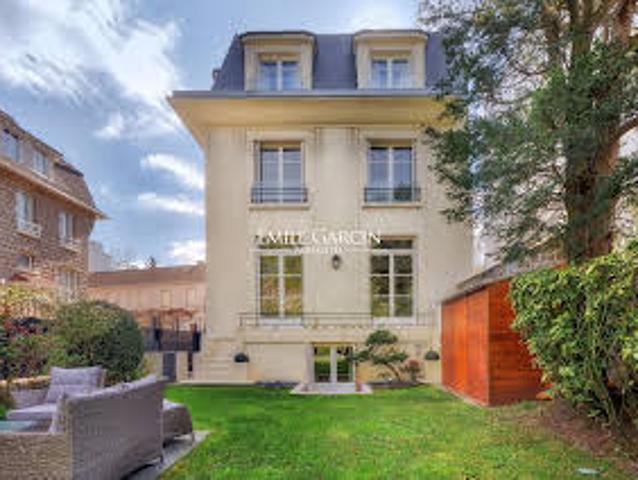 Maison location à Neuilly-sur-seine