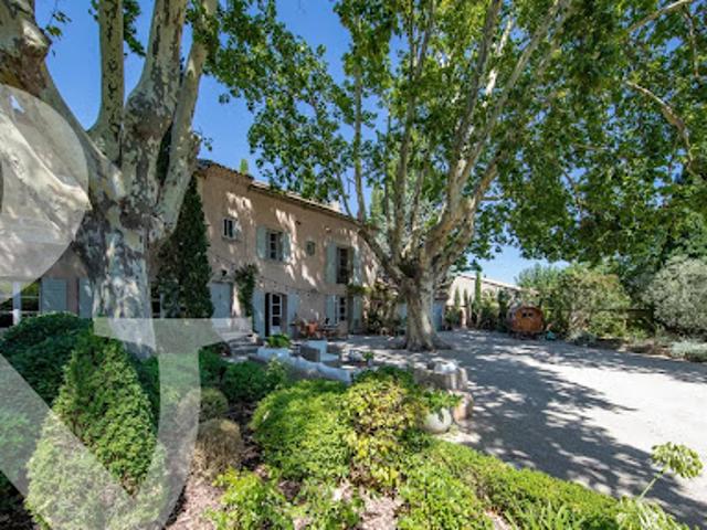 Maison vente à Arles, Paradou