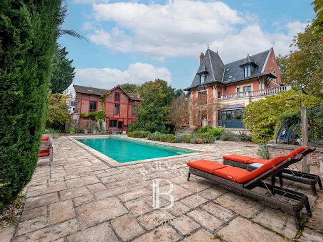 Maison vente à Nanterre, Rueil-malmaison