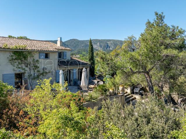 Maison vente à Apt, Ménerbes