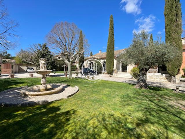 Maison vente à Arles, Eygalières