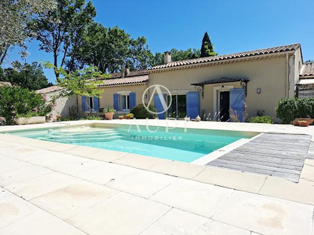 Maison vente à Arles, Paradou