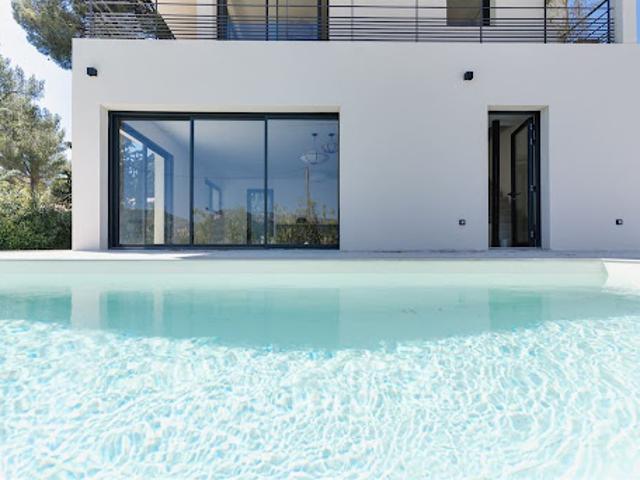 Maison vente à Marseille, Cassis