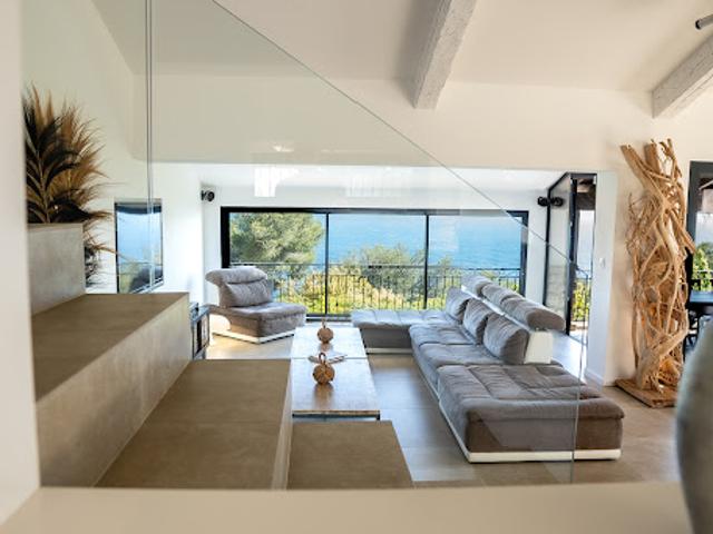 Maison vente à Arrondissement de Toulon, Carqueiranne