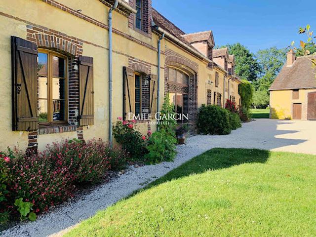 Maison vente à Auxerre, Saint-sauveur-en-puisaye