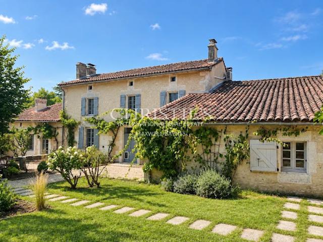 Maison vente à Angoulême, Charente