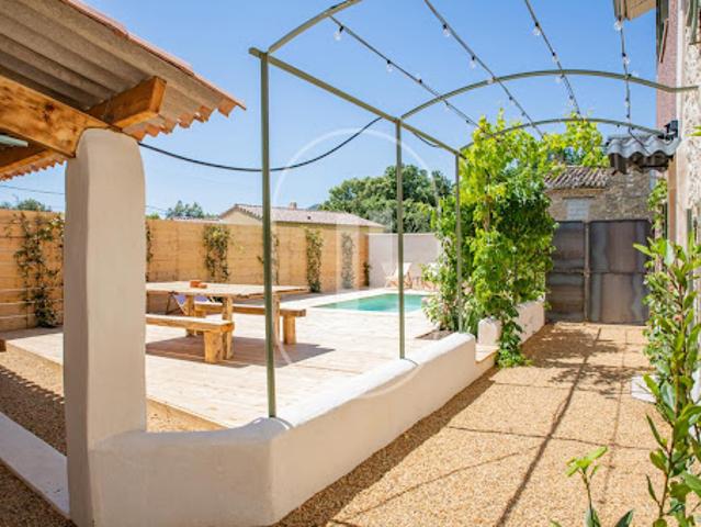 Maison vente à Carpentras, Entrechaux