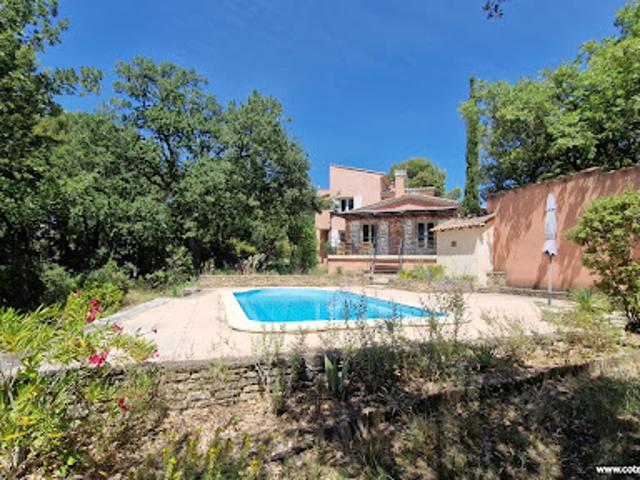 Maison vente à Carpentras, Crillon-le-brave