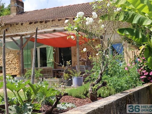 Maison vente à Périgueux, Salon