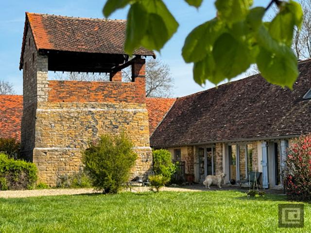 Maison vente à Mâcon, Tournus