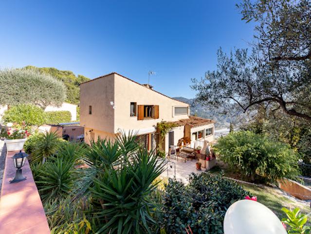 Maison vente à Grasse, Carros