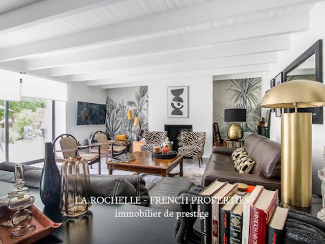 Maison vente à Fontenay-le-Comte, Saint-pierre-le-vieux