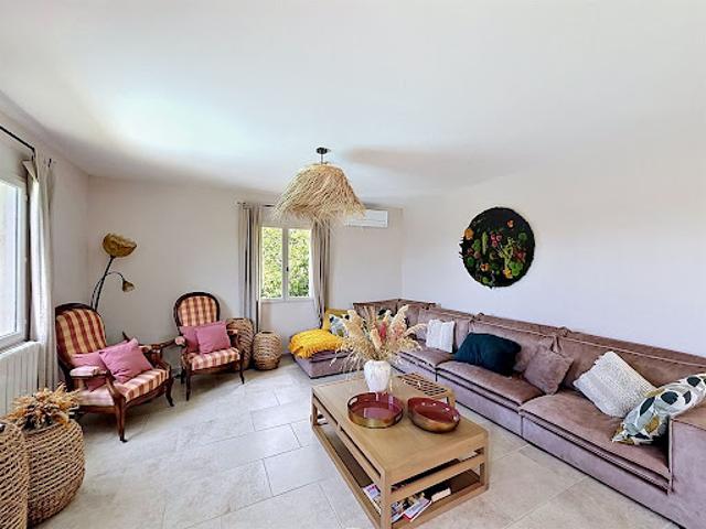 Maison vente à Nîmes, Uzès