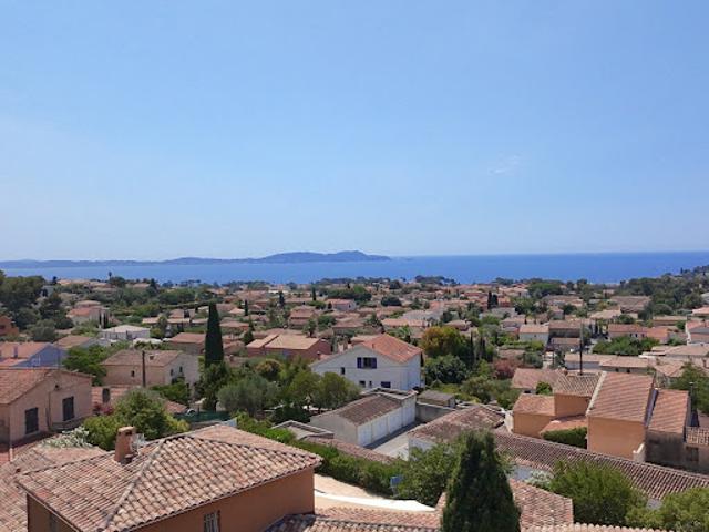 Maison vente à Arrondissement de Toulon, Carqueiranne