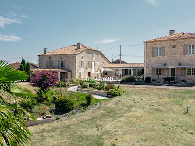 Maison vente à Angoulême, Aignes-et-puypéroux