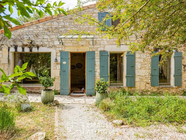 Maison vente à Saintes, Corme-royal