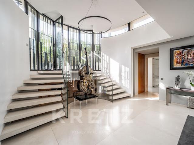 Maison vente à Paris, Île-de-France