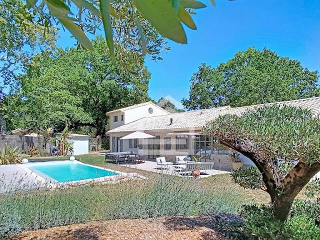 Maison vente à Saint-Médard-en-Jalles, Gironde