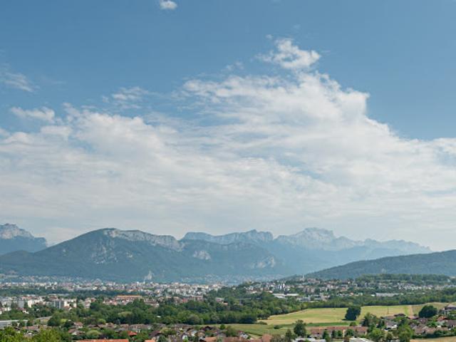 Maison vente à Annecy, Poisy