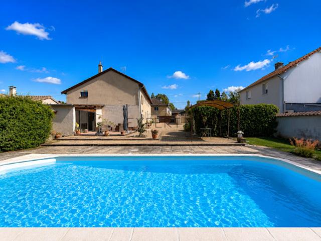 Maison vente à Mâcon, Viré