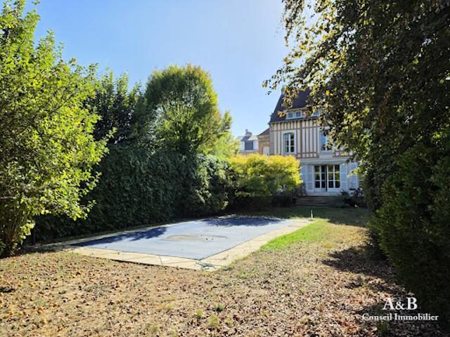 Maison vente à Troyes, Aube