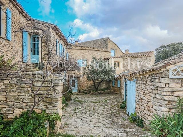 Maison vente à Avignon, Saumane-de-vaucluse