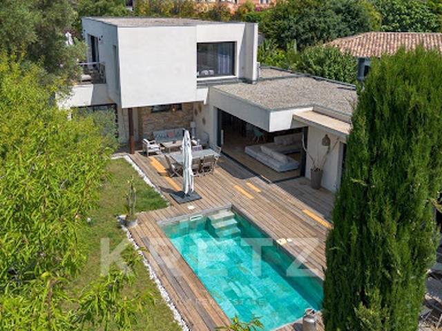 Maison vente à Marseille, Cassis