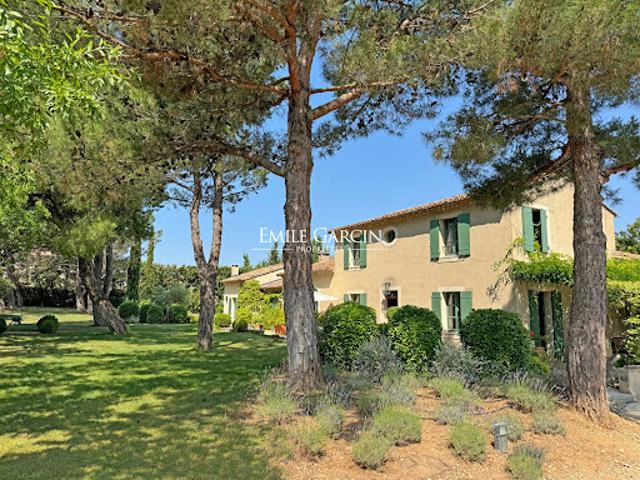 Maison vente à Arles, Eygalières