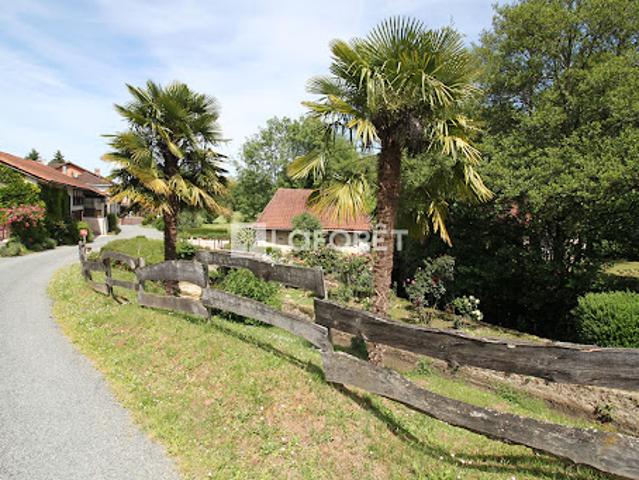 Maison vente à Nontron, Champagnac-de-belair