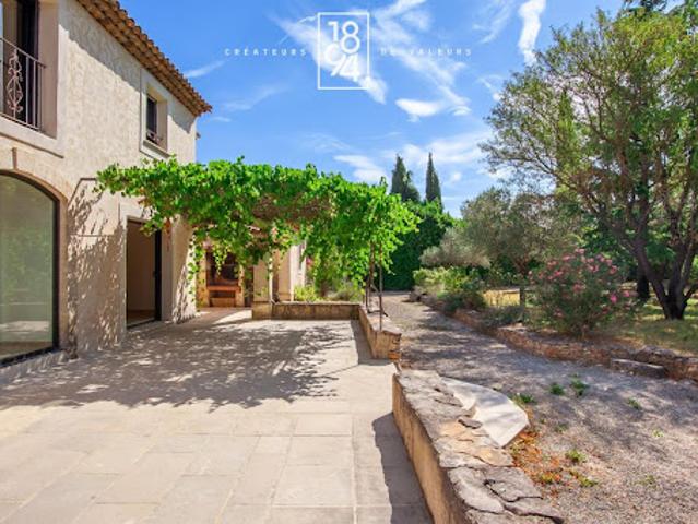 Maison vente à Carpentras, Pernes-les-fontaines