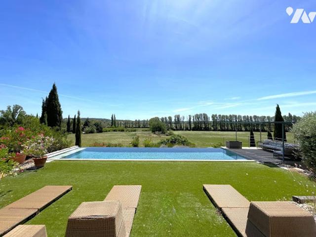 Maison vente à Arles, Fontvieille