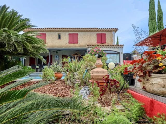 Maison vente à Arrondissement de Toulon, La Cadière-d'azur