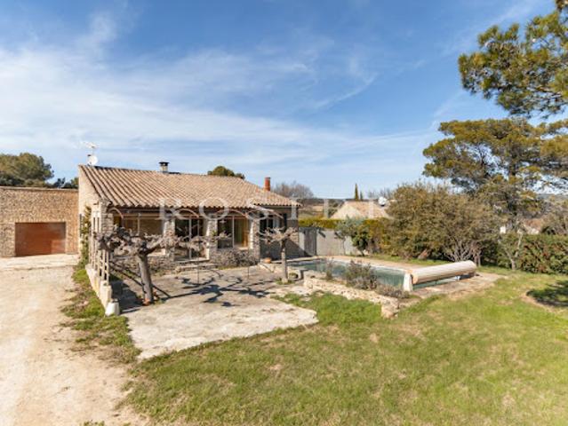 Maison vente à Apt, Murs