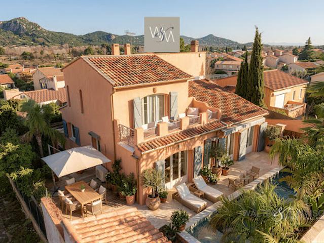 Maison vente à Arrondissement de Toulon, La Crau