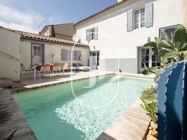 Maison vente à Arles, Maillane