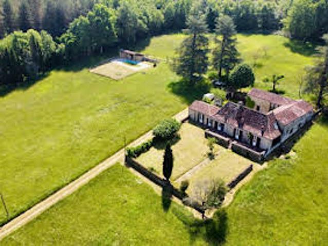 Maison vente à Bergerac, Le Buisson-de-cadouin