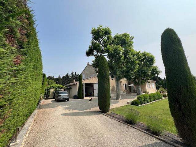 Maison vente à Arles, La Salle Les Alpes