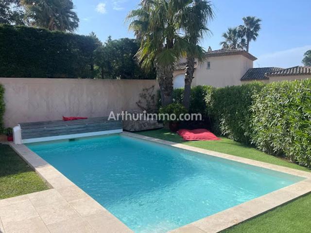 Maison vente à Arrondissement de Draguignan, Sainte-maxime