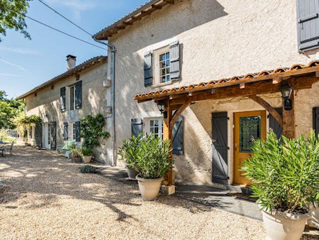 Maison vente à Nontron, Brantôme